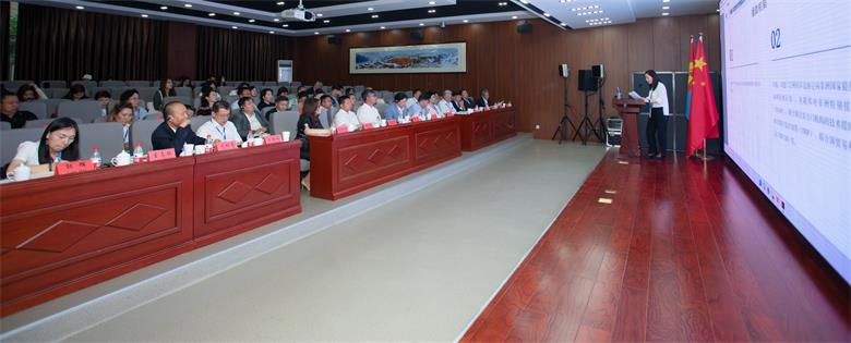 中蒙经济合作区建设研讨会在内蒙古财经大学举行